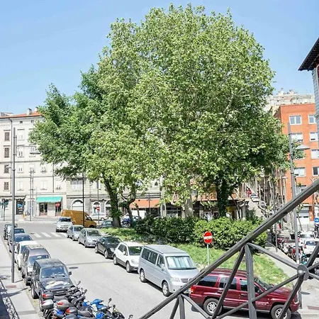 Casanova - San Giusto 公寓 的里雅斯特