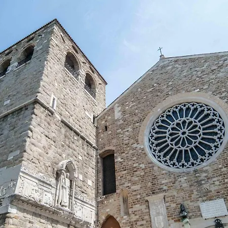 Casanova - San Giusto Terst