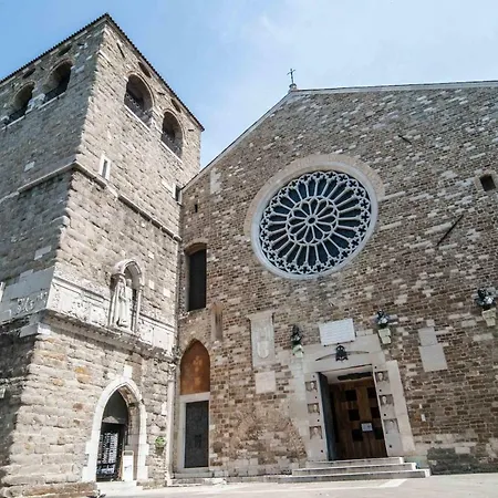 Casanova - San Giusto Triest