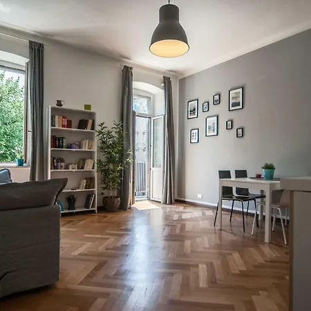 Casanova - San Giusto Apartment *